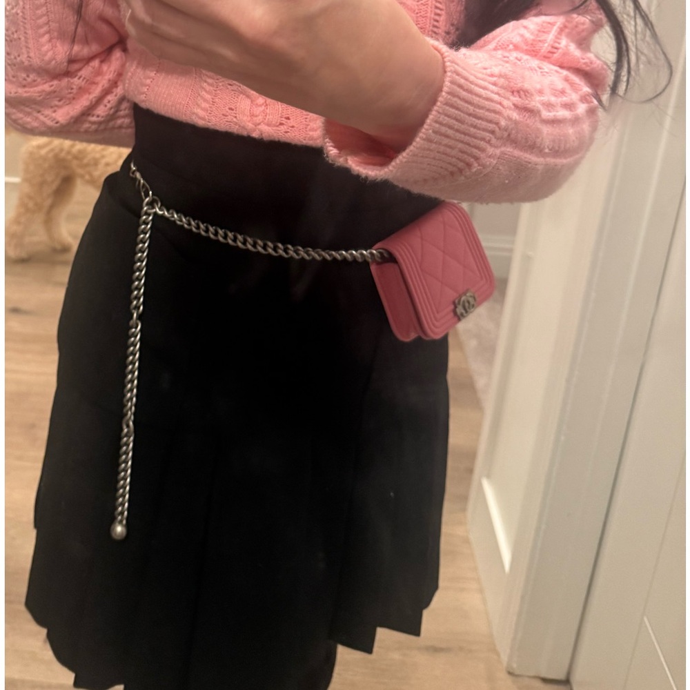 Chanel Authentic High Wasted 36 Skirt slit sides/pleated, great condition.